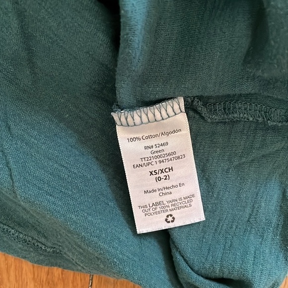 Out of Office Green Pink Women's Short Sleeve T-Shirt XS 0 2 Time & Tru - Picture 4 of 5